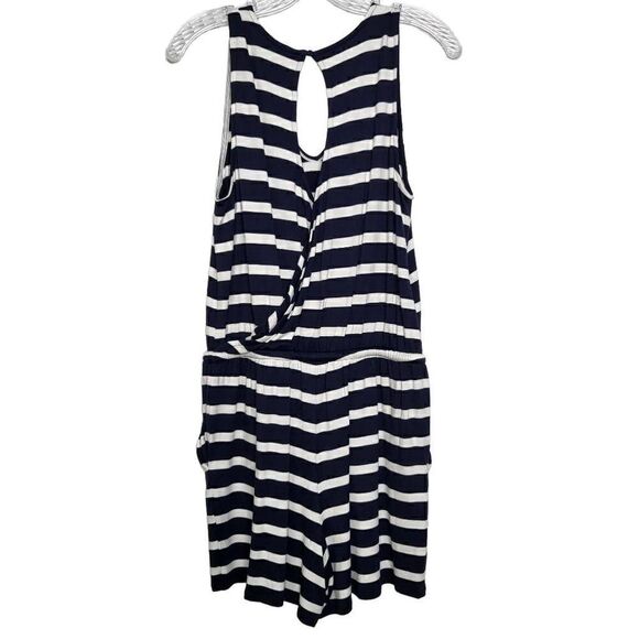 Market & Spruce Toni Keyhole Back Sleeveless Navy White Romper Size Small - Picture 7 of 10